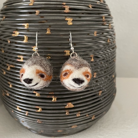 Hand crafted sloth needle felted earrings unique handmade one of a kind … - Picture 6 of 11